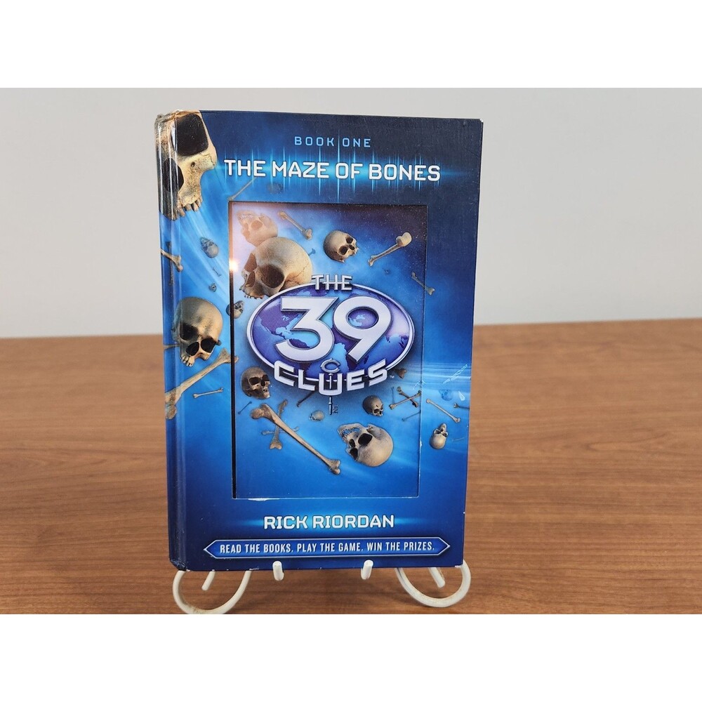 The 39 Clues Book One ~ The Maze of Bones ~ by Rick Riordan